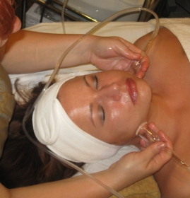 Lymphatic Facial Therapy at Milady Spa
